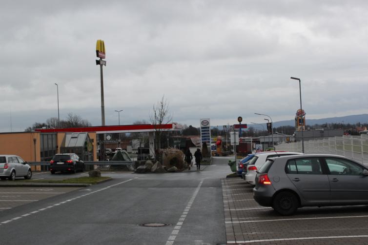 Der Start war um 10.05 Uhr und bereits um 11.40 Uhr waren wir wieder in Münchberg am Supercharger.