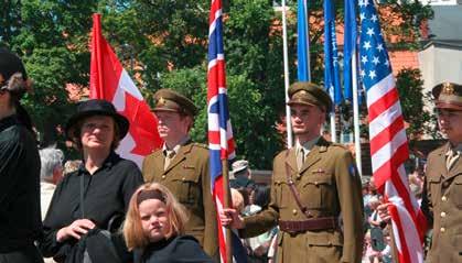 Wichtige Persönlichkeiten der Stadtgeschichte Am 2. Mai besetzten zuerst amerikanische und kanadische Truppen Schwerin. Einen Monat später folgten ihnen britische Soldaten.