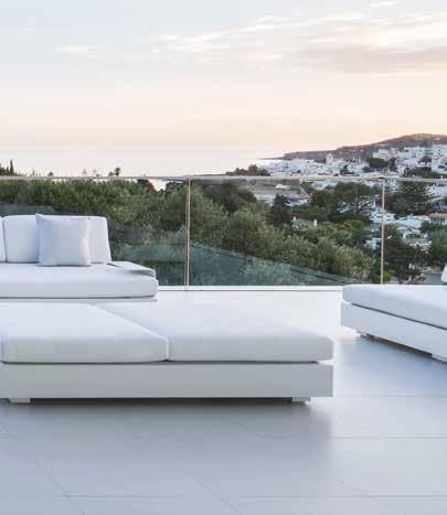 BARI Weiß Aluminium Besonders entspannen und relaxen lässt es sich auf den Bari Loungemöbeln. Sie sind schlicht, elegant und modern.