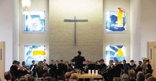 Konzerte Zum 111. Jubiläum des Posaunenchores der evangelischen chengemeinde Bad Lippspringe Kirgab es beim Gemeindefest ein außergewöhnliches Geburtstagsständchen.