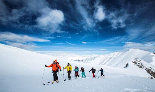Freeridecamp CHUR 2014 Keine Angst! Er wird mit Dir nicht seinen letzten fehlenden Achttausender besteigen. Schliesslich liegt der Mount Everest nicht in Graubünden.