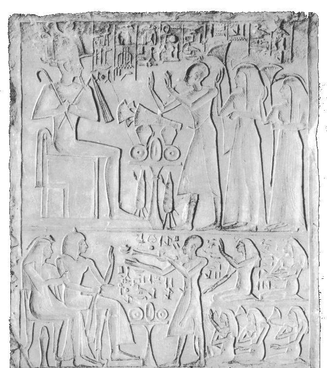 - 26-7) Der Priester Seanch-Ptah (B u. T) Im oberen Teil dieses Reliefs betet Seanch- Ptah vor Osiris.