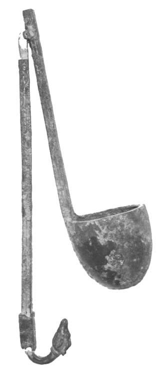 - 27 - M 8) Kult- und Tempelgerät (B u. T) Schöpflöffel Bronze; 54 cm lang.