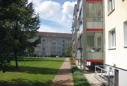 114 Wohnungsmarktbericht Thüringen den Gebäude weitgehend bekannt, aber weder die Städte noch die Wohnungsunternehmen wollen diese Häuser geschenkt bekommen, weil sie sich die Sanierung nicht leisten