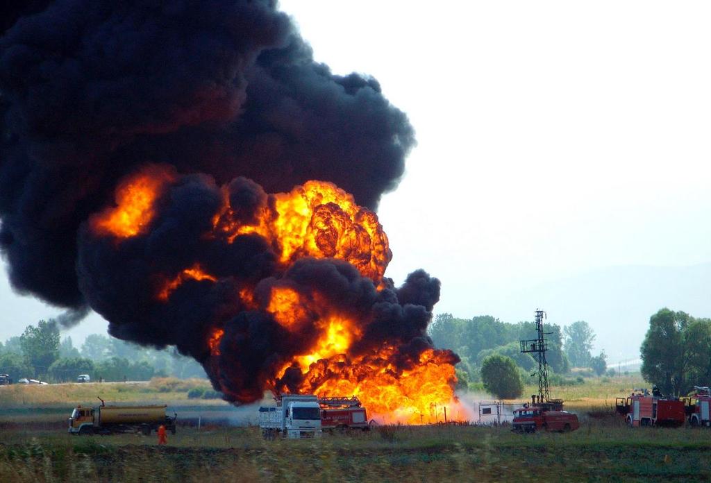 Angriff auf Öl-Pipeline in Türkei Explosion der Baku-Tbilisi-Ceyhan (BTC) Pipeline 7.