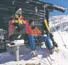 Insgesamt bietet das Wintersportland nur ein bis zwei Autostunden von Wien entfernt 40 Skigebiete mit über 200 Pisten, die Hälfte beschneit, über 100 Aufstiegshilfen, drei Funparks und 235 Kilometer