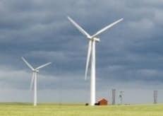 Onshore-Windenergie weiterhin mit deutlichem Wachstum BMU- Leitstudie Onshore 2020 2030 2040 2050 36 GW 38 GW 40 GW 40 GW Herausforderu ng Fehlende Netzkapazitäten, Akzeptanz (NIMBY), Repowering