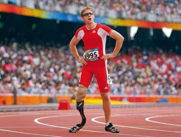 der sprinter Christoph Bausch wurde am 15.10.1984 geboren und ist wohnhaft in Pfäffikon. Es war im März 2002, als er als Landschaftsgärtner-Lehrling seinen rechten Unterschenkel verlor.