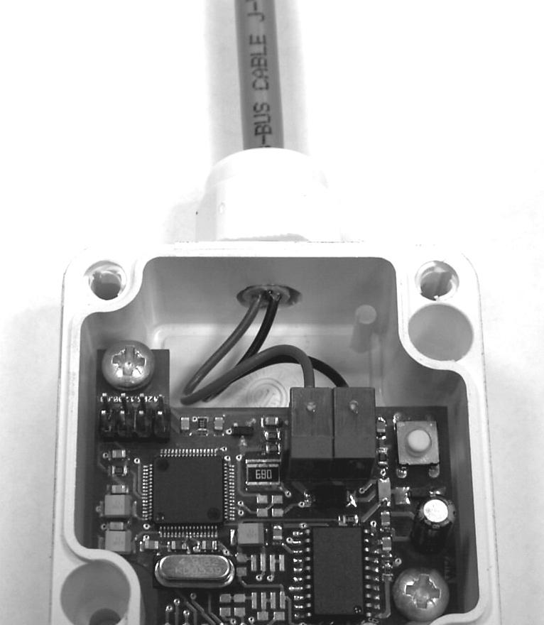 KNX Temperatur-Sensor Außen HLK 151 323 xx Abbildung 2: Maßzeichnung Temperatur-Sensor Außen Abbildung 3: Anschlussbild Temperatur-Sensor 4.0 4.