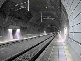 Ausbau zur viergleisigen Weststrecke Inbetriebnahme Ybbs Amstetten Ost 7 Sicherheit im Tunnel Der Burgstaller Tunnel wurde mit umfassenden Sicherheitsmaßnahmen für Fahrgäste sowie Mitarbeiter