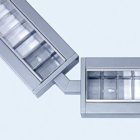 Für jede Stoßstelle muss eine Y-Zentralabhängung bestellt werden. Connector for continuous row systems with uninterrupted louver image. Order a single cord central suspension for every joint.