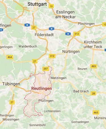 Reutlingen Die Stadt Reutlingen als Kreisstadt und größte Stadt des Landkreises Reutlingen liegt am Fuße der Schwäbischen Alb. Die Stadt mit ihren 12 Stadtbezirken hat 115.