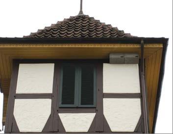 Schwegler kasten Typ 17 C B 66 x H 15 x T 15 cm (mit Montagewinkeln) Anbringung vor der Fassade: Vor der Fassade kann man vorgefertigte Nistkästen oder natürlich auch selbstgebaute