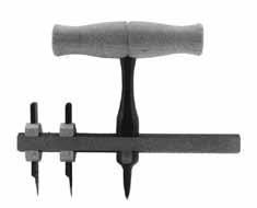 EUR Kreisschneider mit 6-kt-Schaft 9 x 30 mm, HSS-Messern, Scala, Zentrierbohrer, Zentrierspitze und Schlüssel 30-120 w-737.