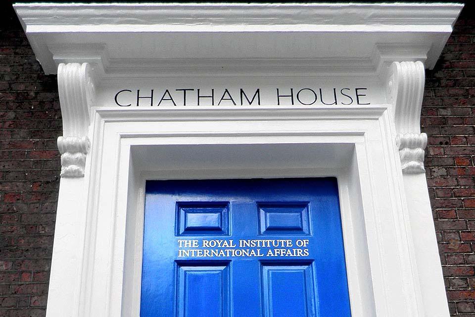 Organisatorische Hinweis Chatham House Rule Bei Veranstaltungen (oder Teilen von Veranstaltungen), die unter die Chatham-House-Regel fallen, ist den Teilnehmern die freie