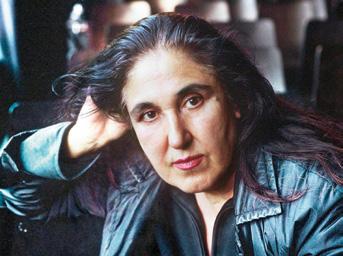 70 JAHRE NRW Foto: Alchetron Emine Sevgi Özdamar, 1946 in der Türkei geboren, ist eine deutsch-türkische Schriftstellerin, Schauspielerin und Regisseurin.