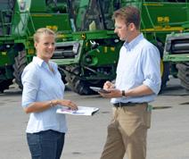 In diesen Dienstleistungsbetrieben bedienst und führst du landwirtschaft liche Maschinen für Aussaat, Düngung, Ernte und Transport.