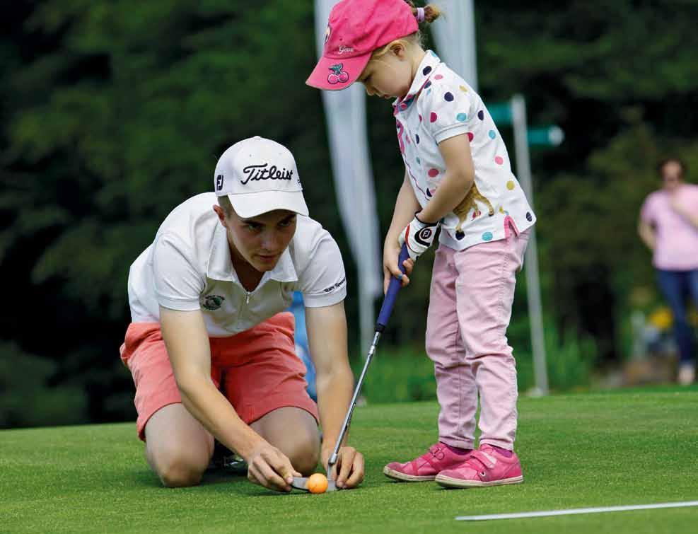 Golfschule Individueller Service für jeden Übung macht den Meister.