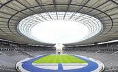 Das Stadion Olympiastadion Eröffnung: 1936 Kapazität: 74 475 Die Zugänge Davie Selke RB Leipzig, 8 Mio. Mathew Leckie FC Ingolstadt, 3 Mio. Karim Rekik Olympique Marseille, 2,5 Mio.