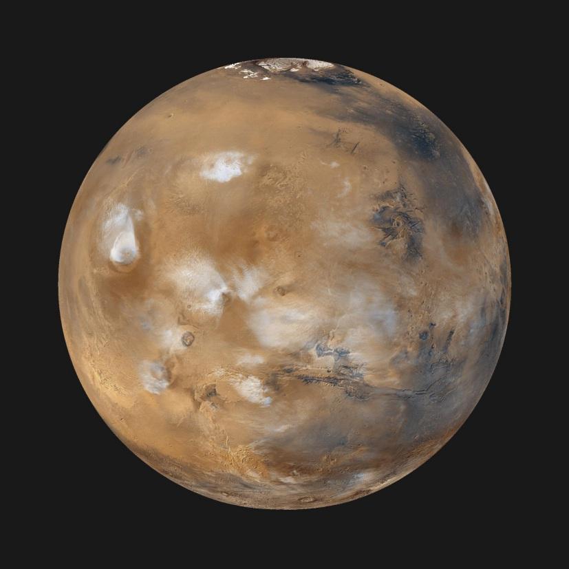 5 Der Mars Der Mars wird auch roter Planet genannt. Das kommt von seiner rostroten Farbe, die von erzhaltigem Gestein auf der Oberfläche kommt. Auf dem Mars gibt es viele Gebirge, Täler und Vulkane.