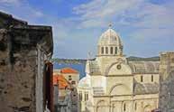 2018 13 Mit dem Schiff nach einer Badepause Fahrt zur Weltkulturerbe-Stadt Dubrovnik.