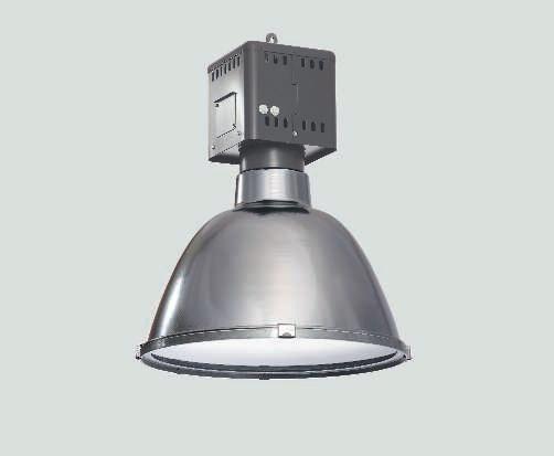 7G1 Hallenleuchten Gruppe 7 Industrie-Reflektorleuchte für Natriumdampf-Hochdrucklampen und Halogen-Metalldampflampen Einsatzbereiche: in Werkhöfen, Hallen und Werkstätten bei großen Lichtpunkthöhen.