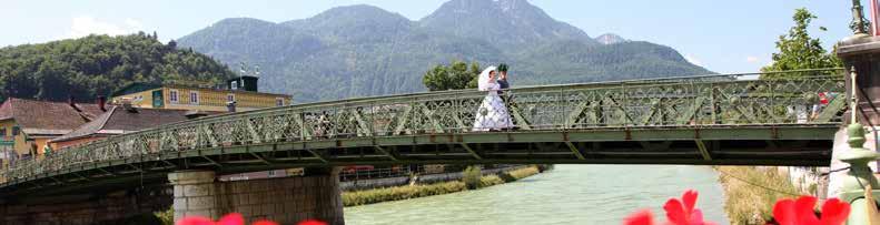 VON BLUME ZU BLUME (Mai bis Oktober) Noch nie hat eine österreichische Stadt mit einem derartigen Punktevorsprung Gold beim renommierten europäischen Blumenschmuck- und Lebensqualitätswettbewerb