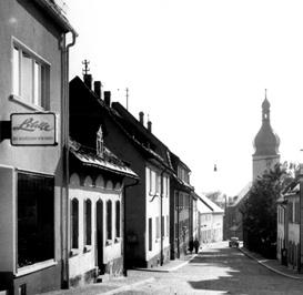 12 Stadtportrait Unsere Stadt 1954 28. April, Schwarzenbach a.wald erhält durch das Bayer. Staatsministerium des Innern das urkundliche Stadtrecht verliehen.