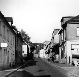 April, die kommunale Gebietsreform greift, die selbständige Gemeinde Löhmar gliedert sich im Jahr 1971 wie später auch Meierhof im Jahr 1972 freiwillig in die Stadt ein.