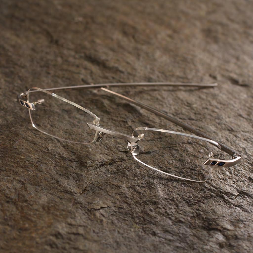 Randlose Brillen Randlose Brillen Rimless glasses Icicle mattiertes Weißgold 4 Saphire zus. 0,48 ct Gewicht ca.