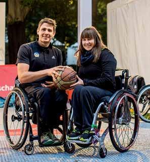 Auf dem Spielfeld gibt es keinen Unterschied zwischen Rollstuhlfahrern und Läufern. Philip, Basketballspieler RokkaZ e. V. beim Bürgerfest des Bundespräsidenten am 11.