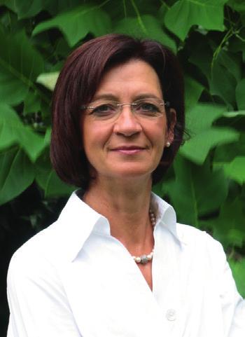 Mentoring CrossMentoring OWL fördert Frauenkarrieren Autorin: Barbara Tigges-Mettenmeier Neue Perspektiven, habe einen sehr wertvollen Menschen kennengelernt, ich bin jetzt gelassener und
