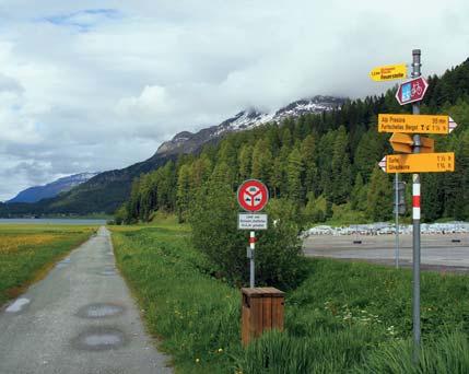 In der Schweiz ist der Innradweg vorbildlich ausgeschildert Streckenweise ist der Innradweg gelegentlich wg. Steinschlag gesperrt Man sollte für den Innradweg durchaus drei Wochen einplanen.