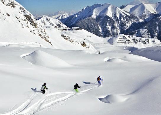 ANGEBOT AKTIVURLAUB Aktivurlaub mit Höhenmetern! Genießen Sie das berühmte Skiparadies Gasteinertal auf 220 Pistenkilometern.