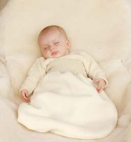 Schlafsäckchen Wickelsäckchen/Pucksack Im Pucksäckchen hat das Baby etwas mehr Bewegungsfreiheit als beim