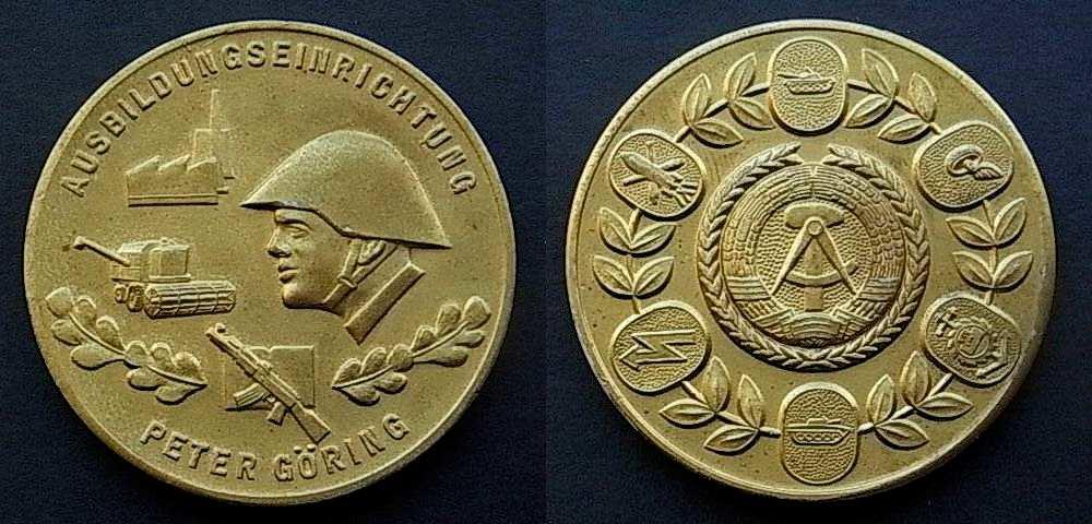 Jubiläumsmedaillen, in der Zeit des Dritten Reiches meist Auszeichnungen oder