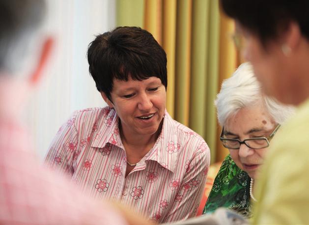 Caritas-Tagespflege In unserer Tagespflege fördern wir die Geselligkeit und Mobilität von pflegebedürftigen Senioren.