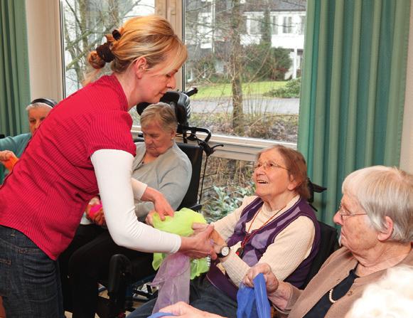 Seniorenhaus Gerberweg Im Seniorenhaus Gerberweg unterstützen wir pflegebedürftige Senioren in ihrer Lebensgestaltung. Wir bieten sowohl vollstationäre Pflege als auch Kurzzeitpflege an.
