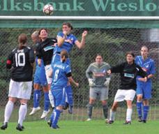 Hoffenheimer Fußballfrauen Auf dem Weg in die zweite Liga Nicht nur die Männermannschaft von 1899 Hoffenheim ist zur Zeit auf der Erfolgsspur, auch die Frauen kämpfen sich nach vorne.