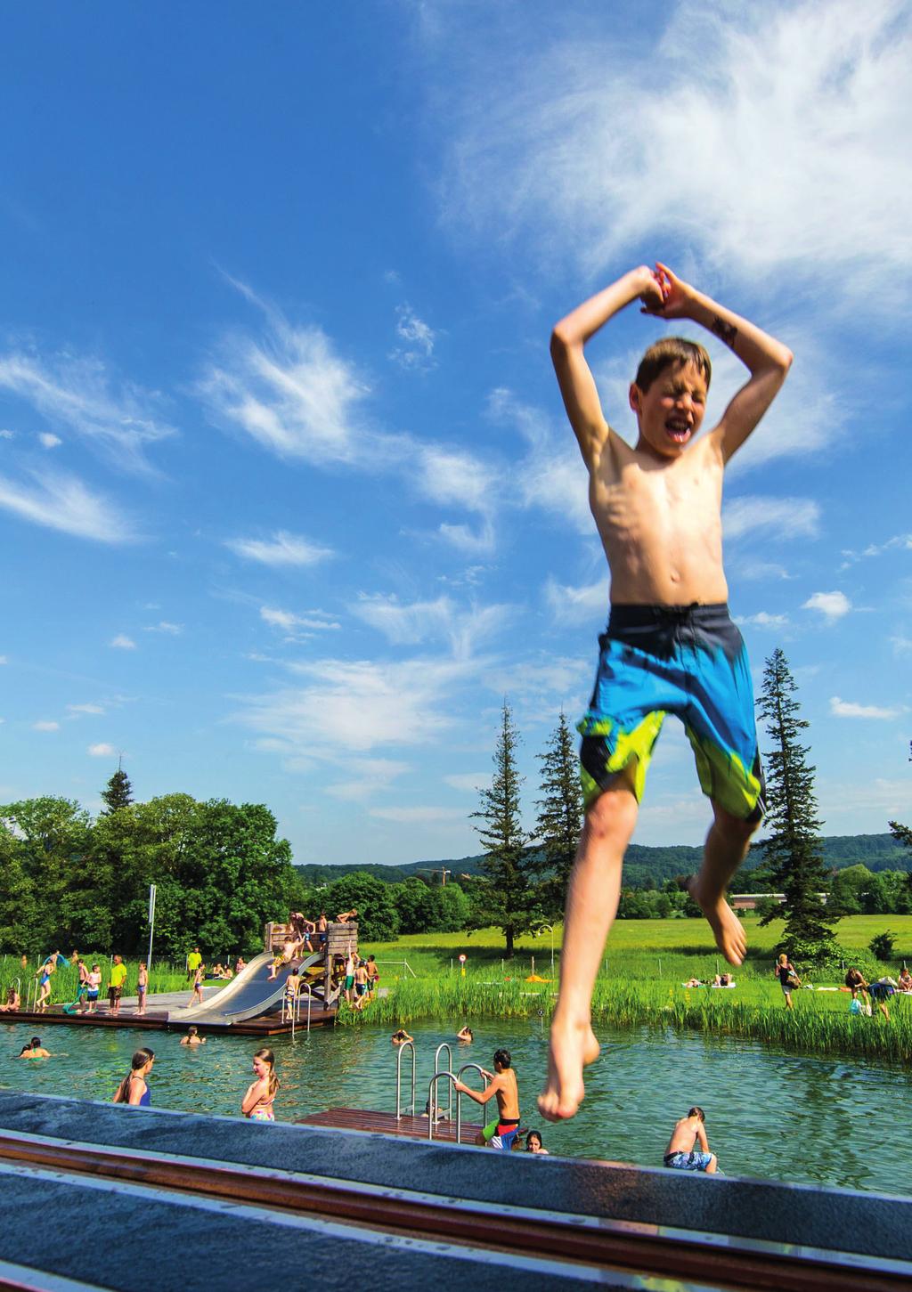 NATUR ERHOLUNG SPASS SPORT Das Naturbad Riehen ist ein attraktives Schwimmbad mit einer zeitgemässen