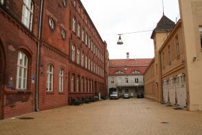 Das älteste Fachwerkhaus Nordostdeutschlands wurde denkmalgerecht als Kultur- und Veranstaltungsort mit Bewirtschaftung durch den Verein Die Altstädter e.v. saniert.