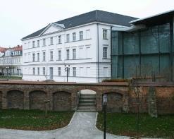 Handlungsleitende Ziele für das ISEK sind im Leitbild der Stadt formuliert: Greifswald soll als Standort mit hohem Wohn-, Freizeit- und Tourismuswert und mit einem vollwertigen oberzentralen