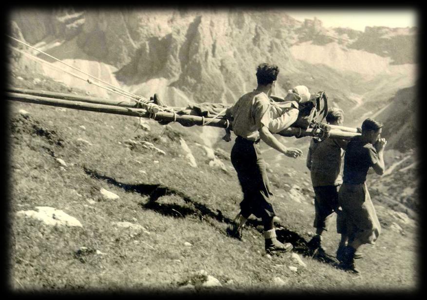 Seit wann? Bereits vor 1900 gibt es urkundlich erwähnt einige Bergrettungsstützpunkte in Südtirol.