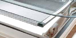 Hekis Insektenschutzrahmen für Midi Heki Blätter und Schmutz dringen nicht mehr in das Fahrzeug ein und können weder die Funktion des Dachfensters noch des Rollosystems beeinträchtigen.