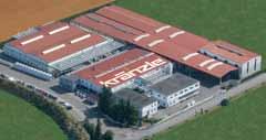 Das Unternehmen Standort Illertissen: Entwicklung, Produktion und Montage Das Unternehmen Kränzle wurde im Jahre 1974 durch Josef Kränzle gegründet.