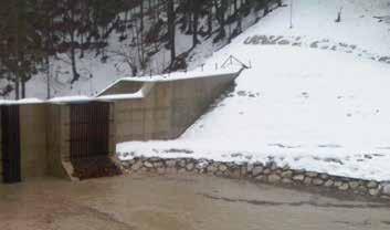 Der ALTAusseer Nr. 1/2013 a k t u e l l Jänner Hochwasser Am 4. und 5. Jänner kam so einiges vom Himmel, was in Kombination mit dem Schnee am Boden zu einem ordentlichen Winter-Hochwasser auswuchs.