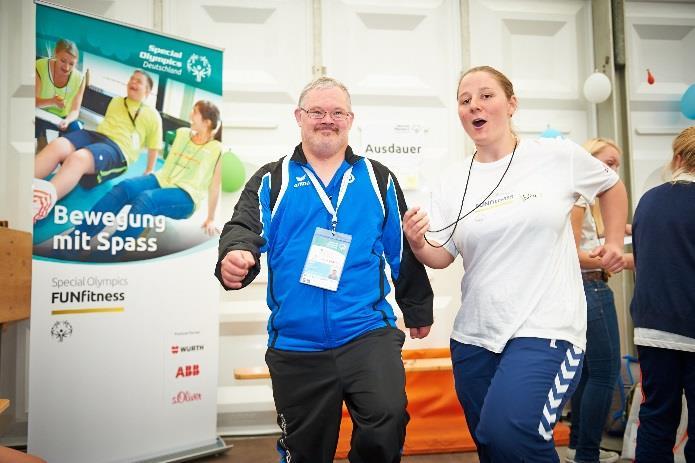 Gesunde Athleten Gesundheitsprogramm von Special Olympics Deutschland (SOD) Größtes Public Health Programm für MmgB weltweit Maßnahmen zur Prävention & Gesundheitsförderung Gesundheitliche