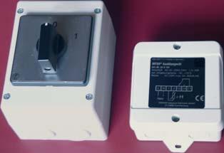 L1 N TK TK N L1 L2 L3 PE Revisionsschalter PM-55 PM-55/3 N 3-polig mit Zusatzkontakt für
