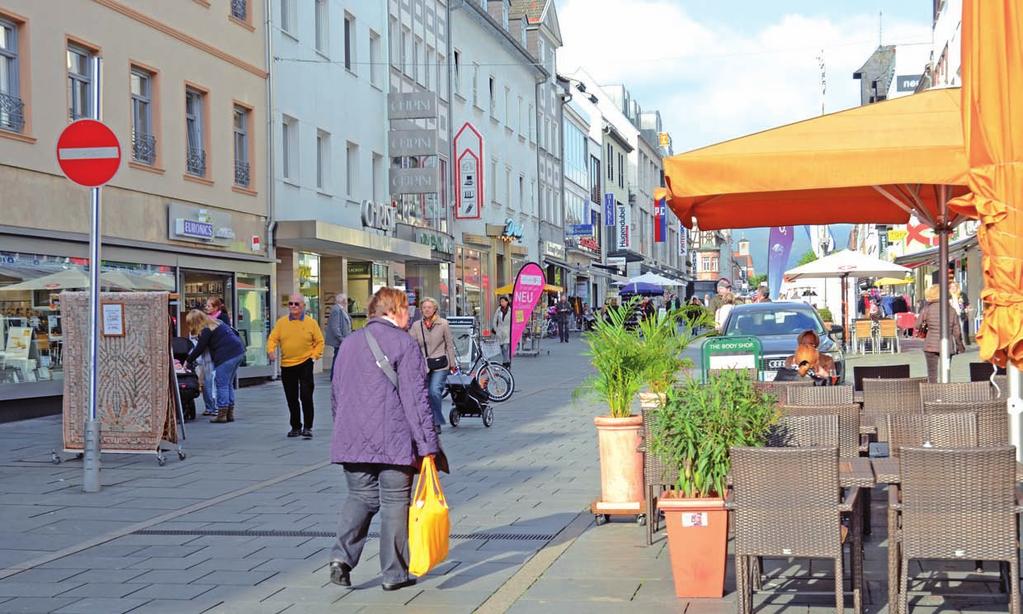 Es gibt im heiß umkämpften Rhein-Main-Gebiet immer mehr Einkaufsflächen auf der grünen Wiese. Insgesamt nehmen die Einzelhandelsflächen zu.