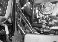 Thermo Top Z/C Audi A4 - Distanzgummi (4/,) wie in Bild 4 dargestellt am fahrzeugseitigen Kabelbaum (4/)